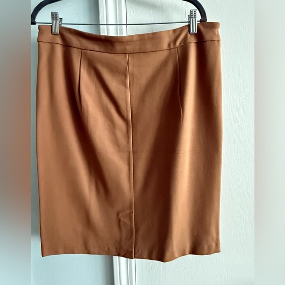 Tahari Tan Skirt - Picture 3 of 3